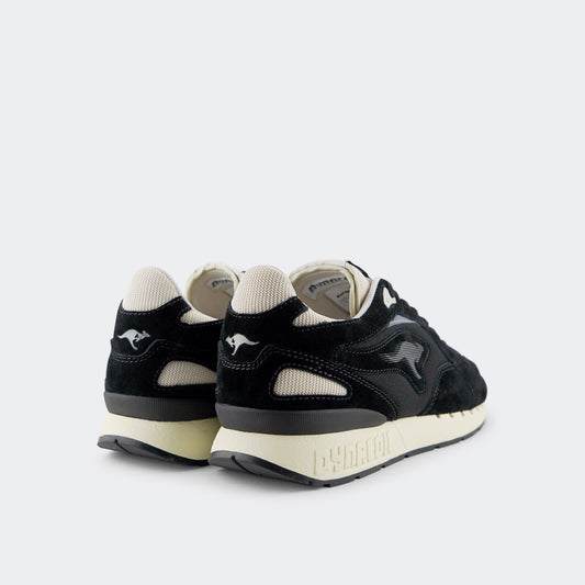 Coil R3 black/sand back