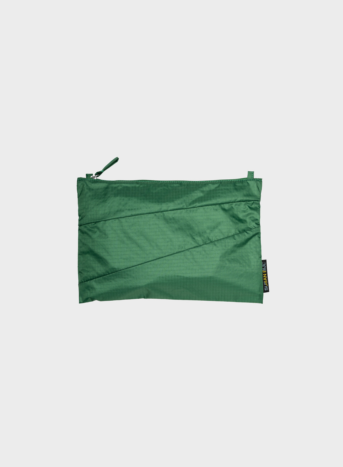 The New Pouch Medium