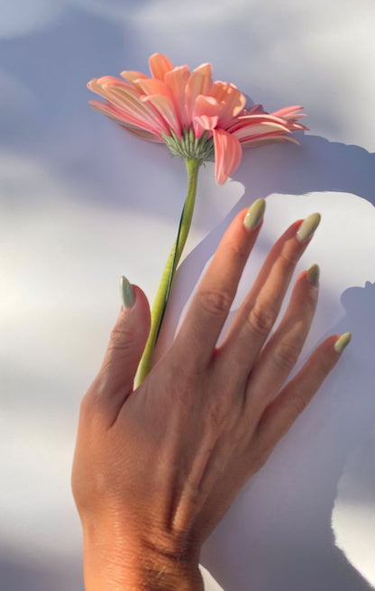 nail polish Fleur De Menthe