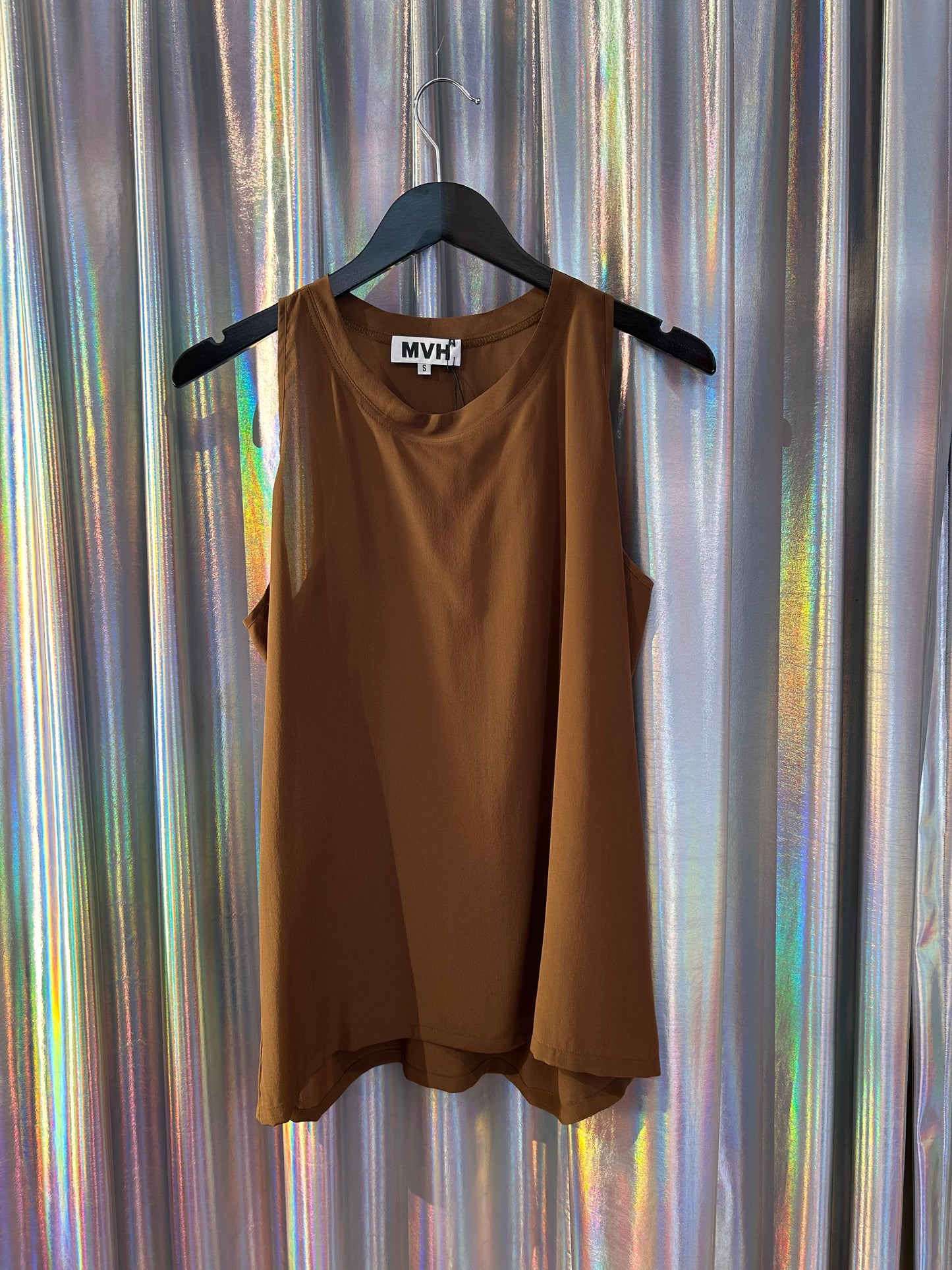 Sleeveless top Silk vokuhila brown silk