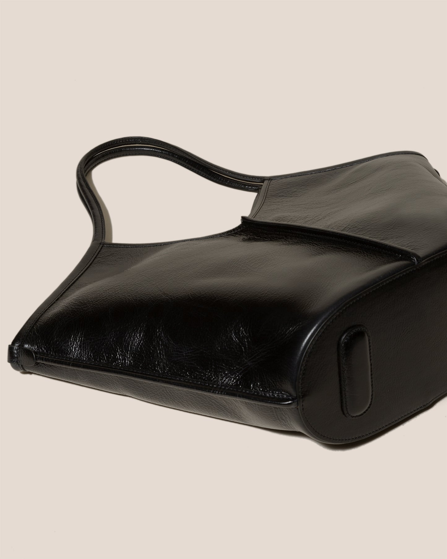 Calella Distressed Black