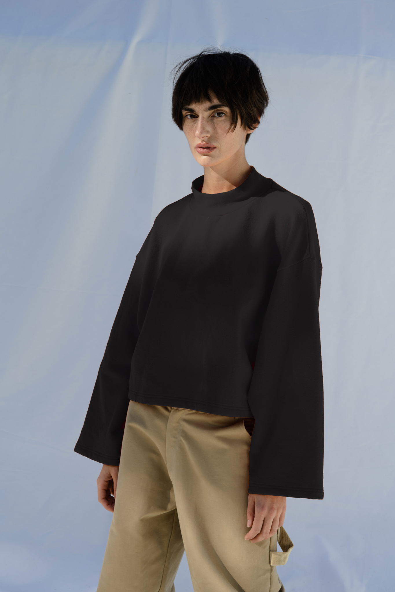 Can Pep Rey wide sleeve cropped sweater Catalina black