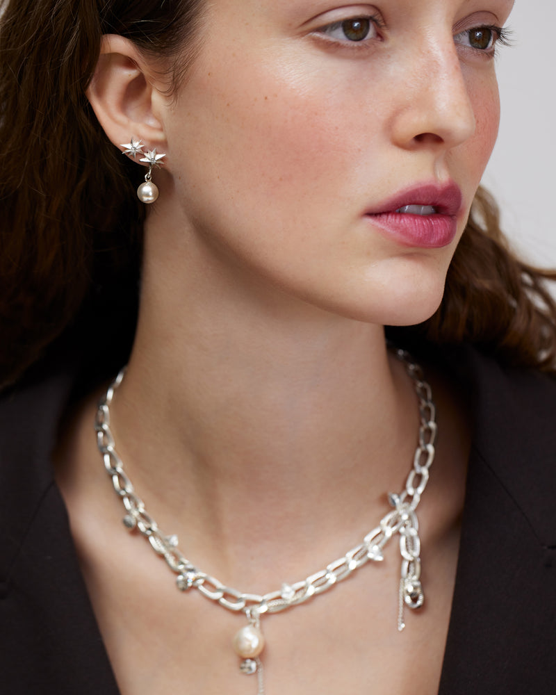 Star stud earrings with crystal and dangling pearl