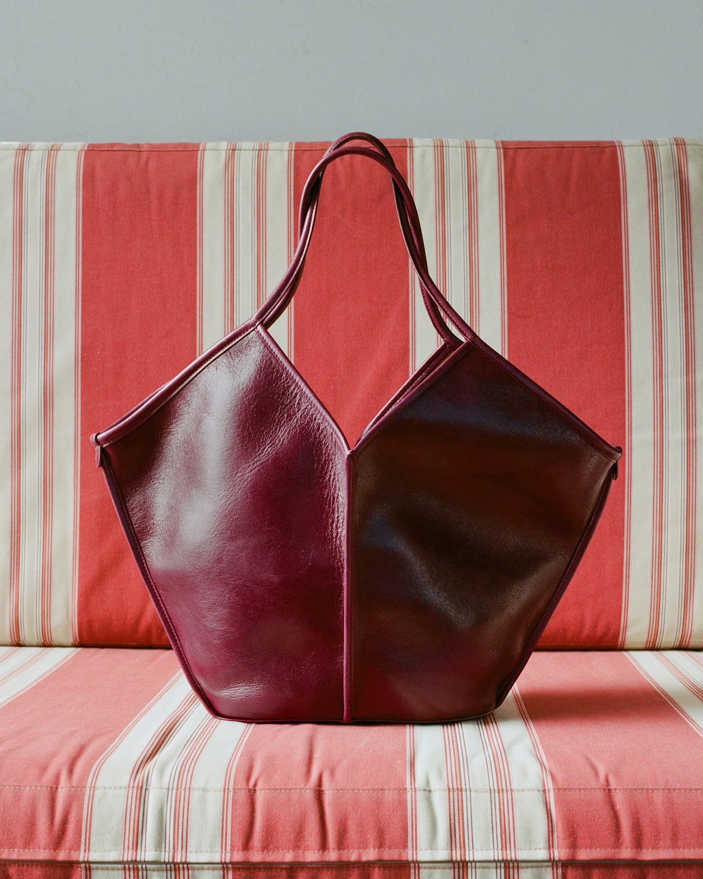 Calella Distressed Burgundy