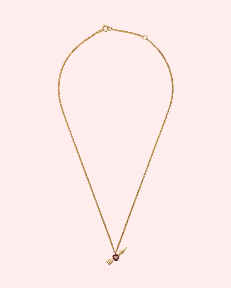 Necklace with heart-shaped garnet and arrow pendant