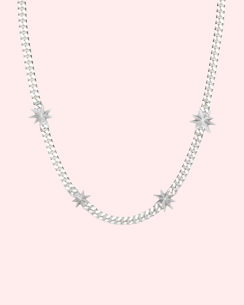Curb chain necklace with stars