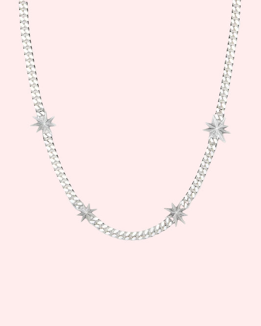 Curb chain necklace with stars