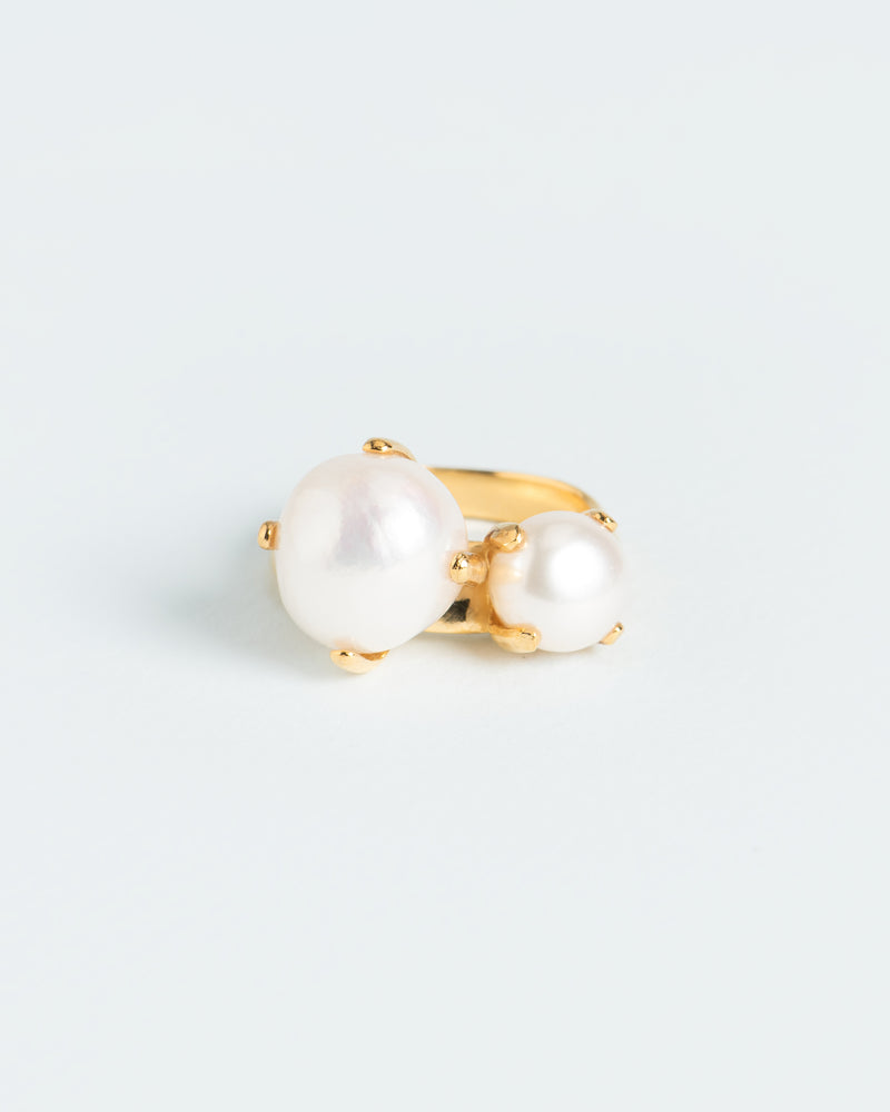 Statement ring ensemble with pearls
