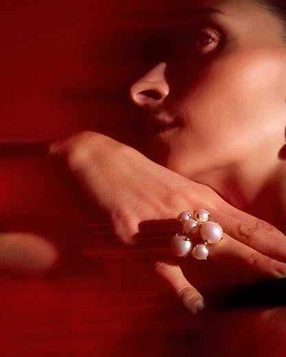 Statement ring ensemble with pearls