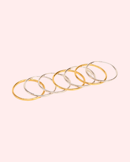 Seven stackable rings in silver
