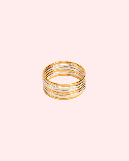Seven stackable rings in silver