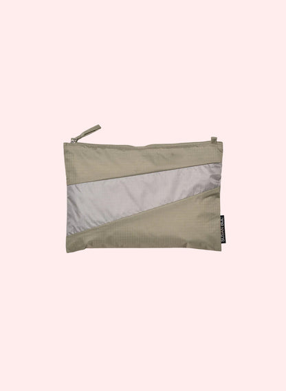 The New Pouch Medium