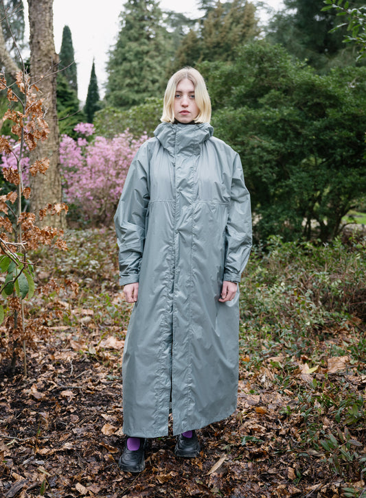 Susan Bijl The New Raincoat Grey  front