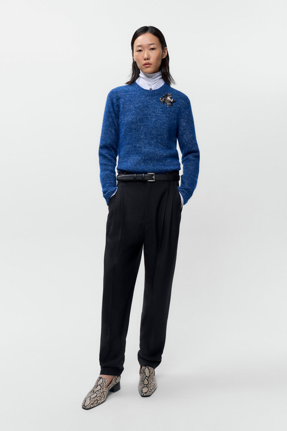 CARROT PANTS Black