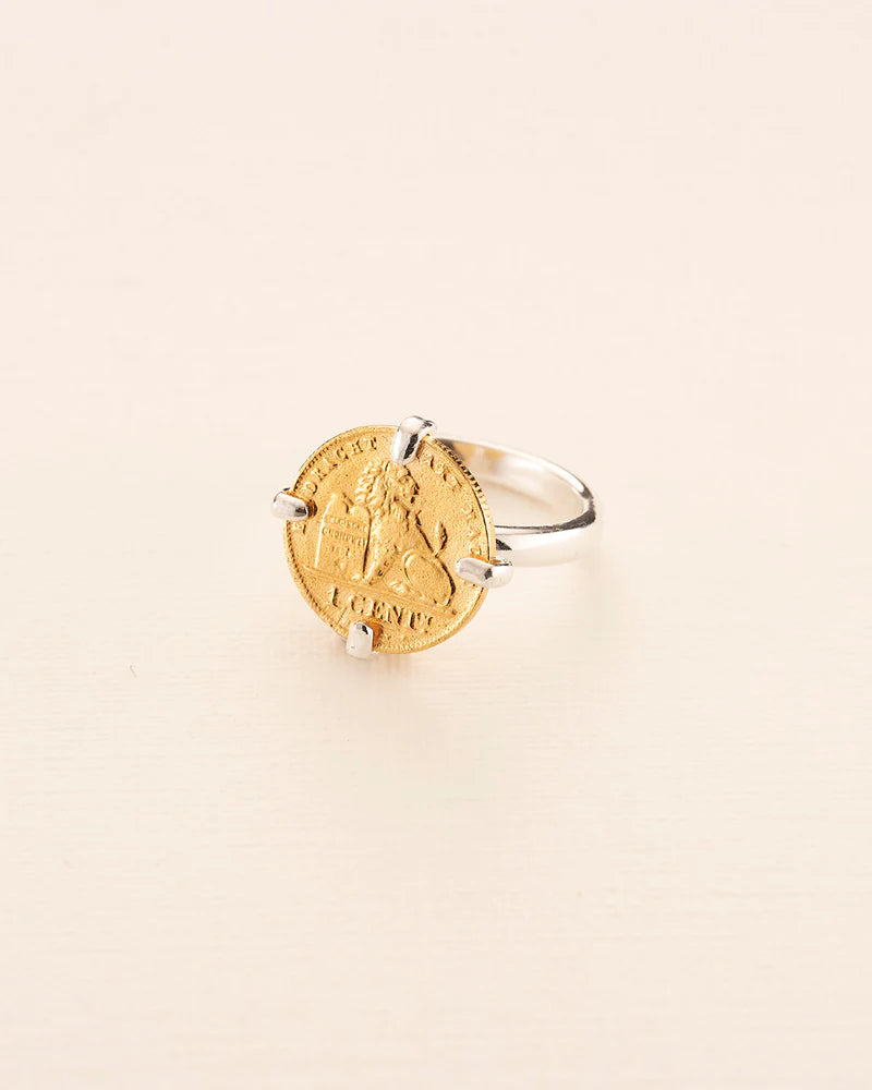 Ring with coin in gold-plated silver