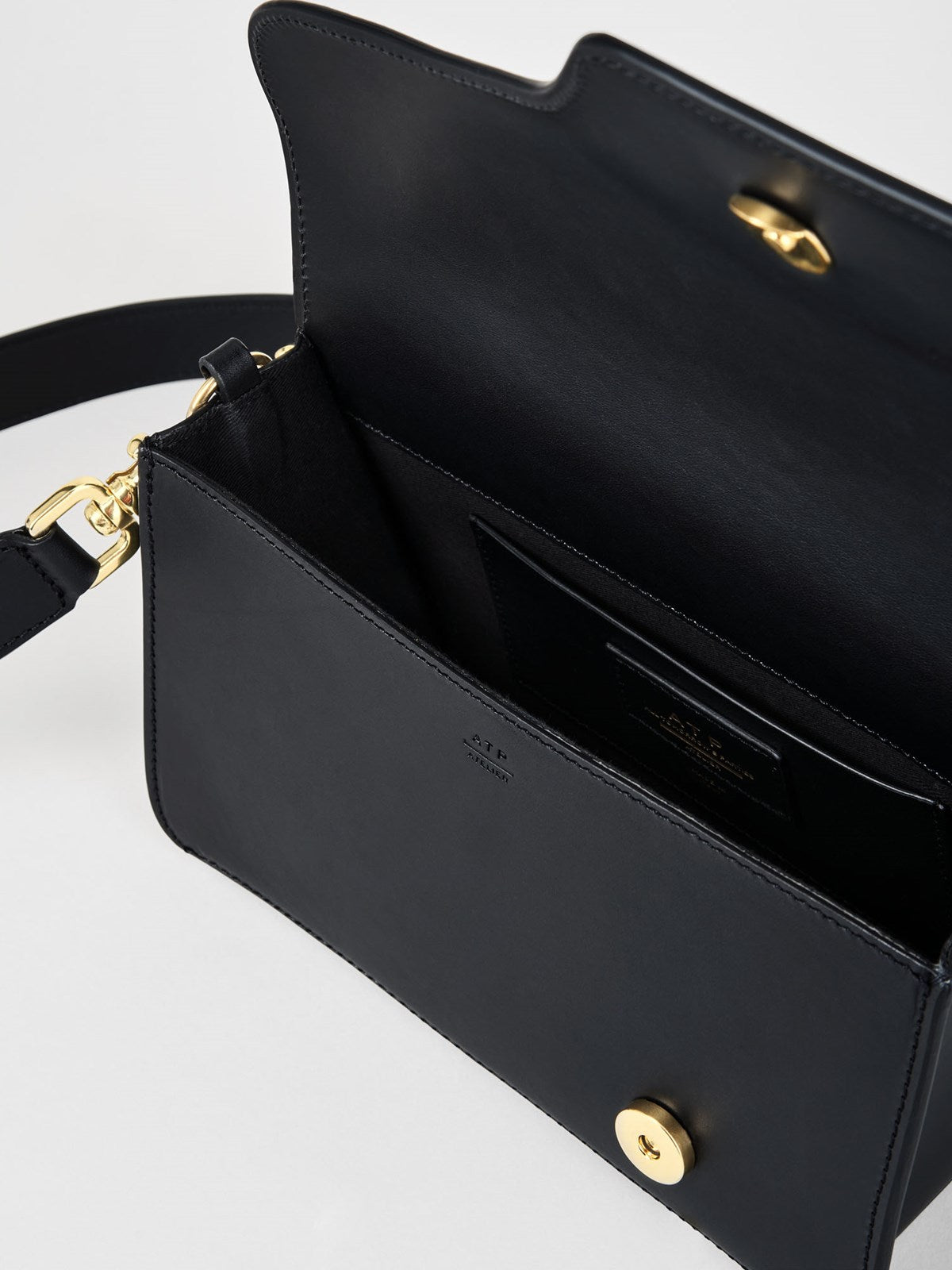 A.T.P. Atelier - bag Assisi black
